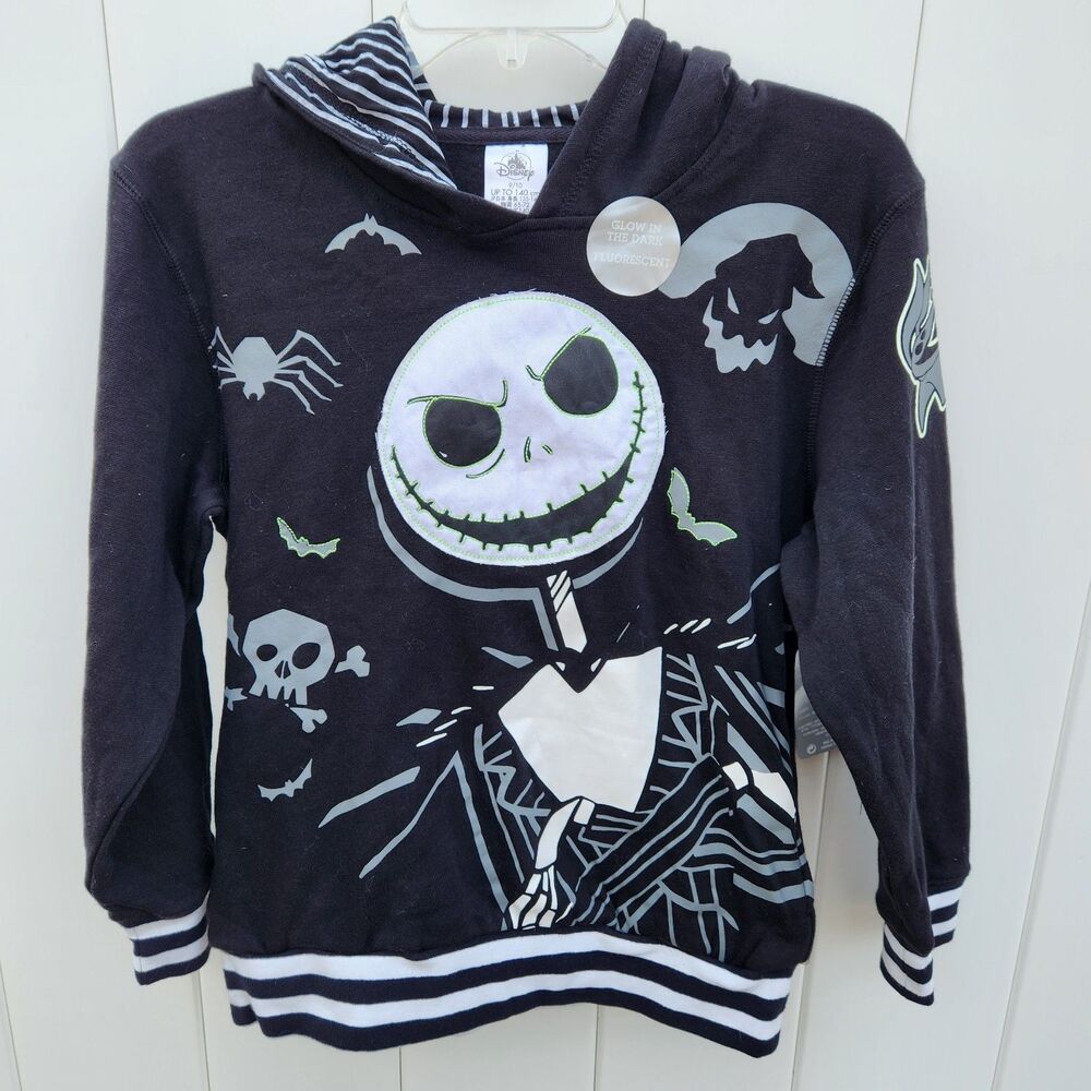 New Nightmare before Christmas Glow in the Dark Fluorescent sweatshirt Size 9